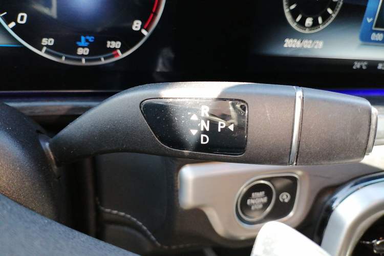 Used Mercedes-Benz G-Class 2020 G 350 Gear Lever