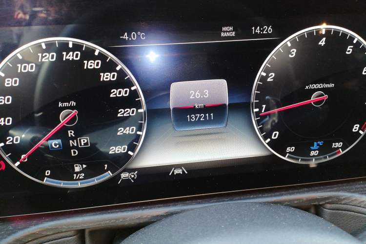 Used Mercedes-Benz G-Class 2020 G 350 Odometer Close Up