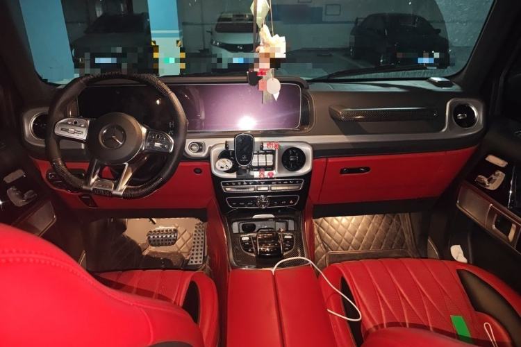 Used Mercedes-Benz G-Class 2020 G 350 Center Console