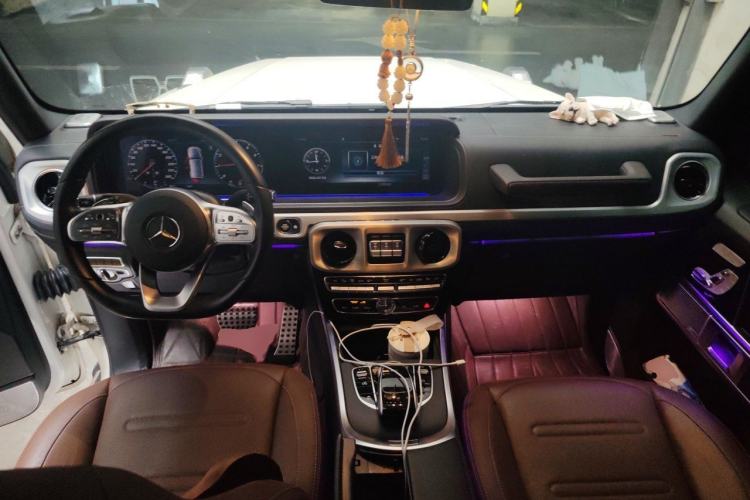 Used Mercedes-Benz G-Class 2020 G 350 Center Console