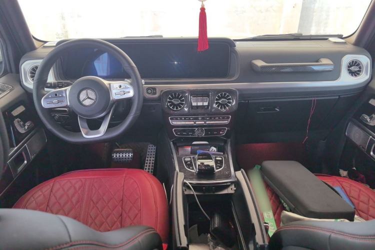 Used Mercedes-Benz G-Class 2020 G 350 Center Console