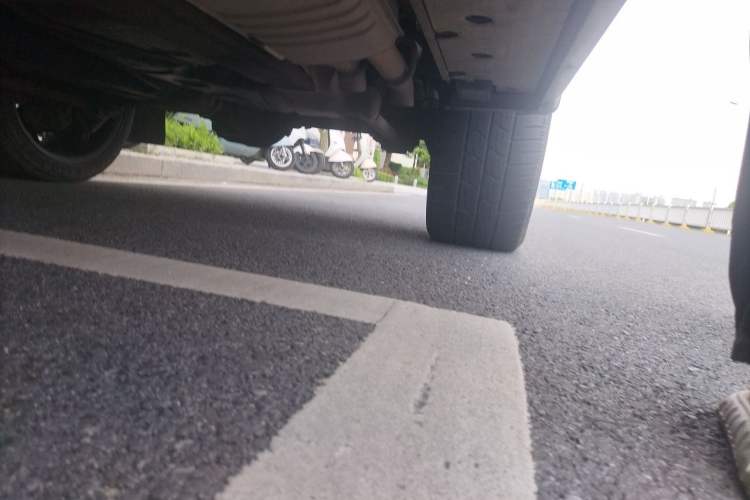 Used Mercedes-Benz G-Class  Chassis Front Left