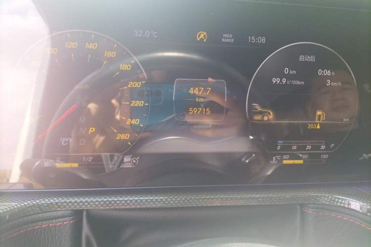 Used Mercedes-Benz G-Class  Odometer Close Up