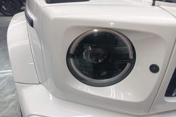 Used Mercedes-Benz G-Class 2020 G 350 Right Front Headlight