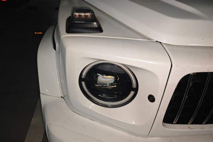 Used Mercedes-Benz G-Class 2020 G 350 Right Front Headlight