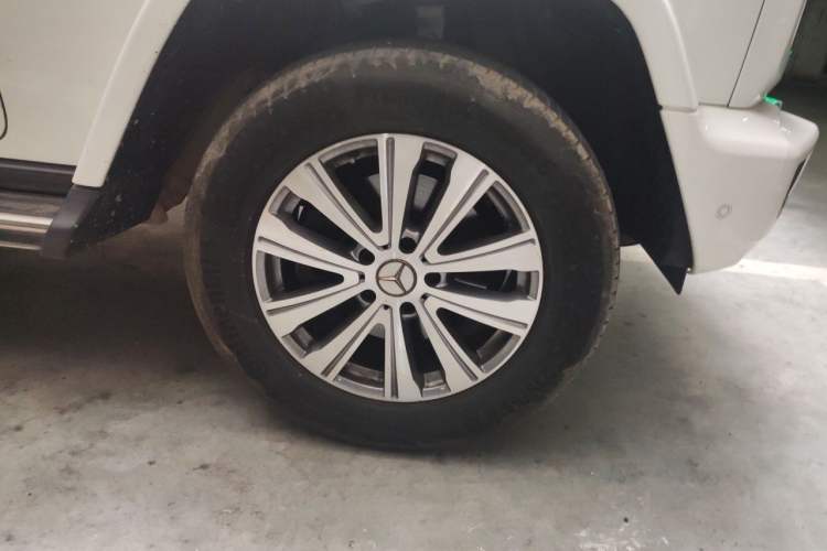 Used Mercedes-Benz G-Class 2020 G 350 Right Front Wheel Hub