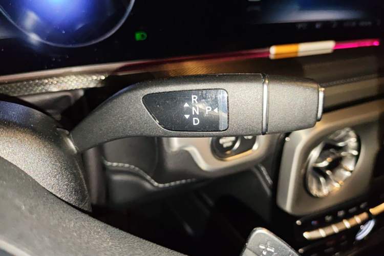 Used Mercedes-Benz G-Class 2021 G 500 Gear Lever
