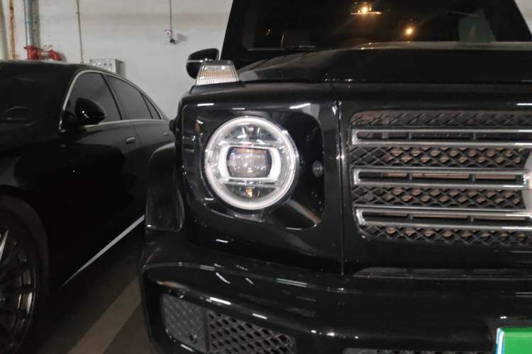 Used Mercedes-Benz G-Class 2021 G 500 Right Front Headlight