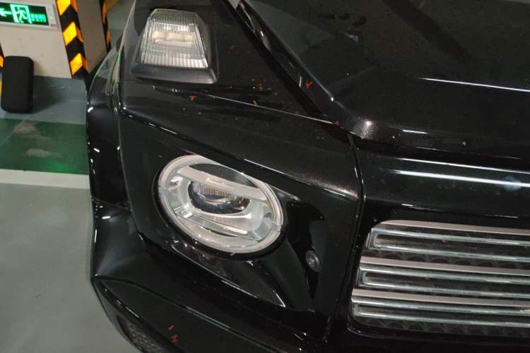 Used Mercedes-Benz G-Class 2021 G 500 Right Front Headlight