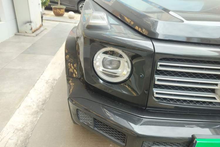 Used Mercedes-Benz G-Class 2021 G 500 Right Front Headlight