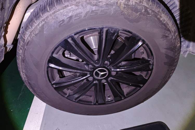 Used Mercedes-Benz G-Class 2021 G 500 Right Front Wheel Hub