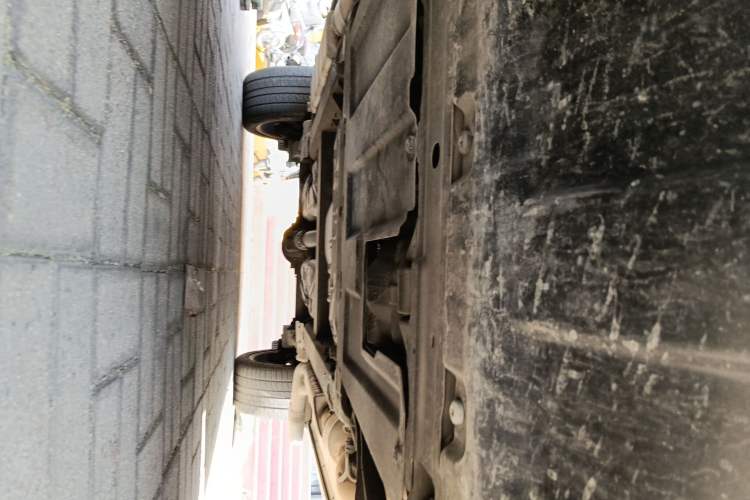 Used Mercedes-Benz G-Class 2021 G 500 Chassis Front