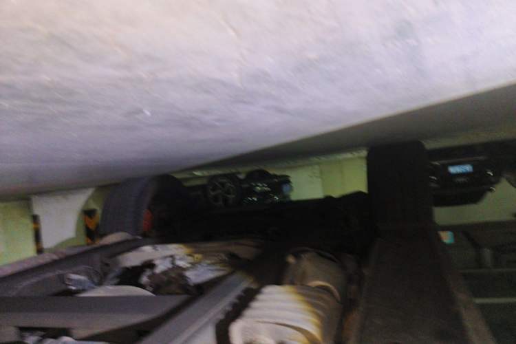 Used Mercedes-Benz G-Class  Chassis Rear Left