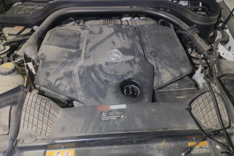 Used Mercedes-Benz G-Class  Engine Bay