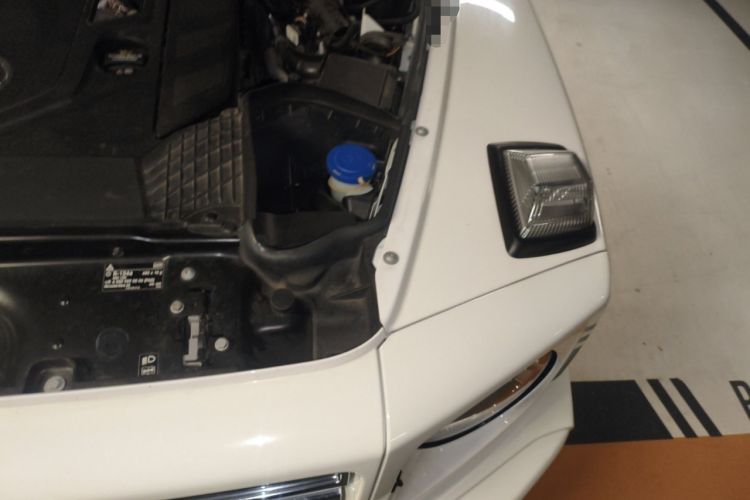Used Mercedes-Benz G-Class 2021 G 500 Engine Bay Left