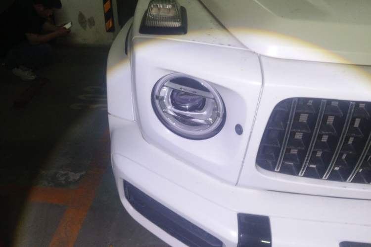 Used Mercedes-Benz G-Class  Right Front Headlight