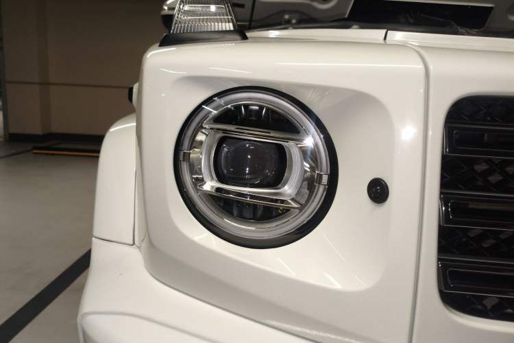Used Mercedes-Benz G-Class 2021 G 500 Right Front Headlight