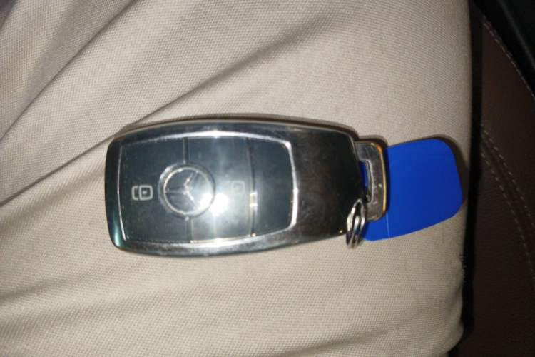 Used Mercedes-Benz G-Class  Vehicle Key