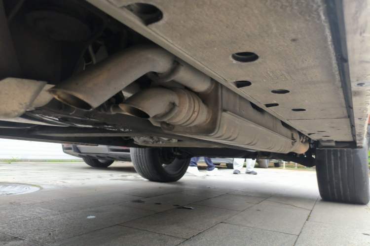 Used Mercedes-Benz G-Class 2022 G 500 Chassis Rear Right