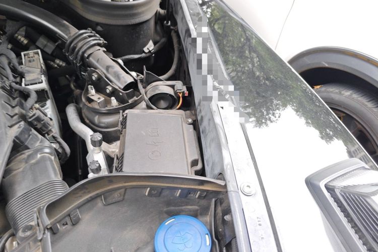 Used Mercedes-Benz G-Class 2022 G 350 Engine Bay Left