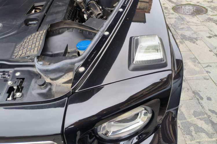 Used Mercedes-Benz G-Class 2022 G 500 Engine Bay Left