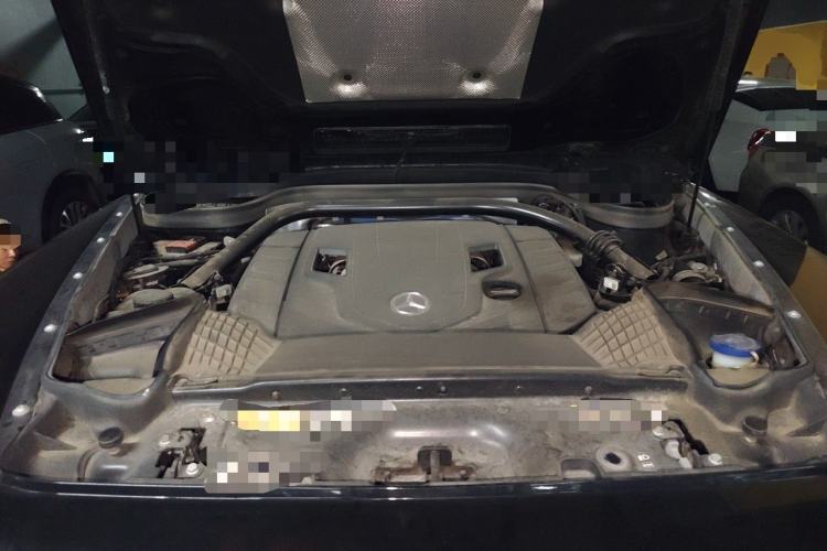 Used Mercedes-Benz G-Class  Engine Bay