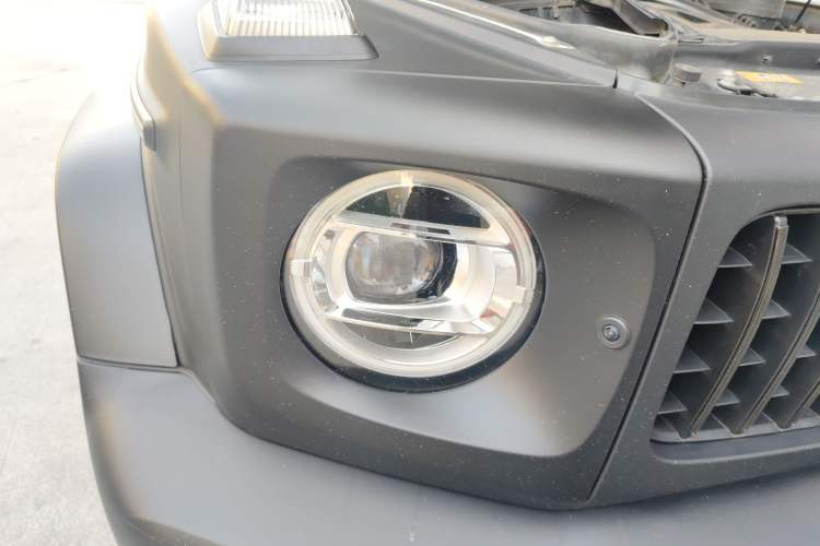 Used Mercedes-Benz G-Class 2022 G 500 Right Front Headlight