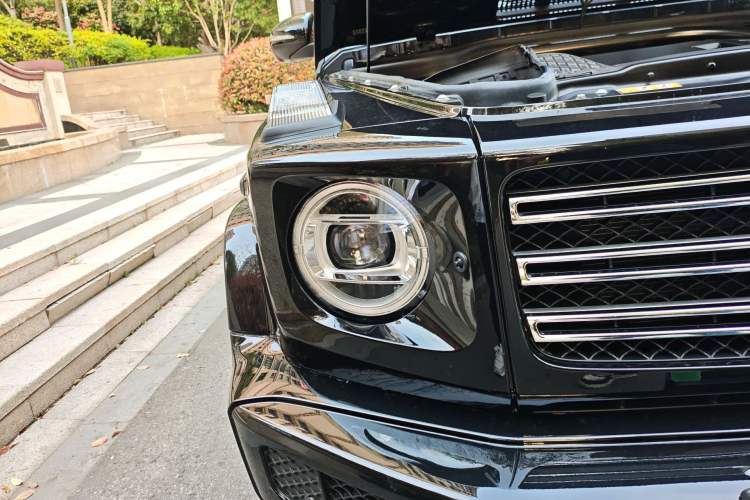 Used Mercedes-Benz G-Class 2022 G 500 Right Front Headlight