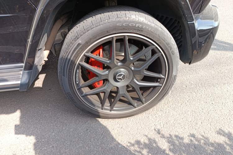 Used Mercedes-Benz G-Class 2022 G 500 Right Front Wheel Hub