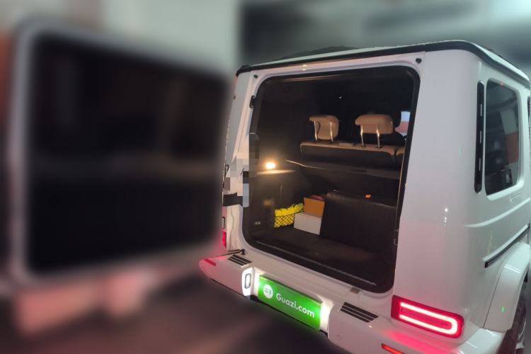 Used Mercedes-Benz G-Class 2022 G 350 Trunk