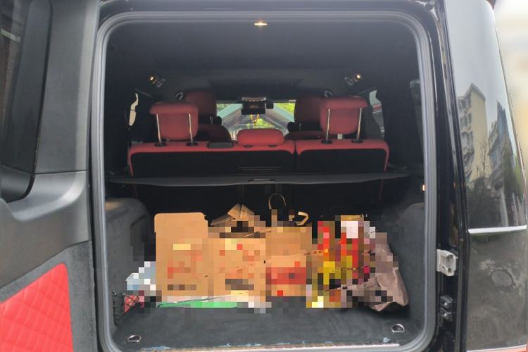 Used Mercedes-Benz G-Class 2022 G 500 Trunk