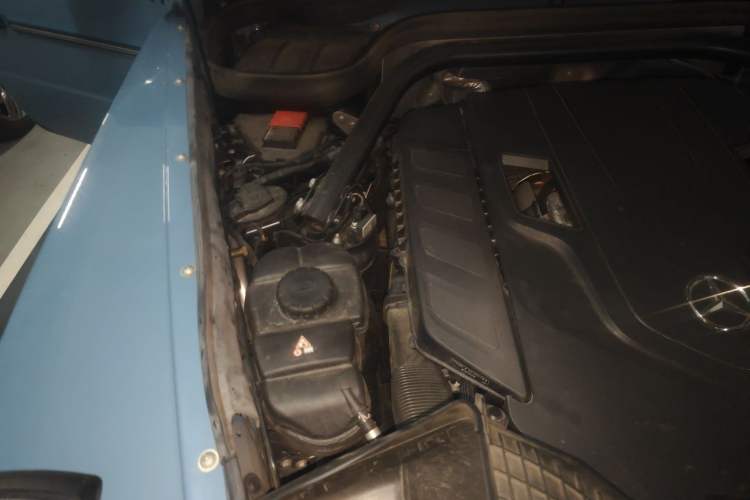 Used Mercedes-Benz G-Class 2022 G 500 Engine Bay Right
