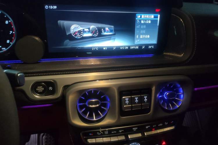 Used Mercedes-Benz G-Class 2022 G 500 Audio And AC Panel