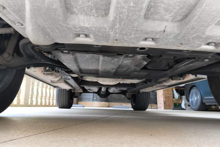 Used Mercedes-Benz G-Class 2022 G 500 Chassis Front