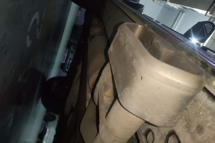 Used Mercedes-Benz G-Class 2022 G 500 Chassis Rear Left