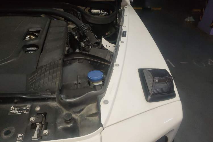 Used Mercedes-Benz G-Class 2022 G 500 Engine Bay Left