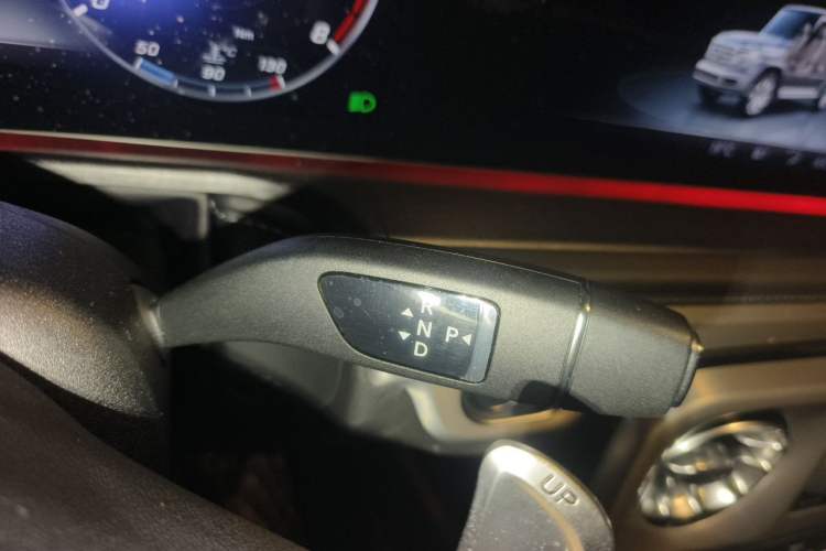 Used Mercedes-Benz G-Class 2022 G 500 Gear Lever