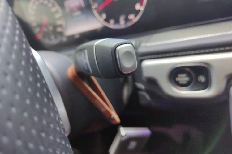 Used Mercedes-Benz G-Class 2022 G 500 Gear Lever