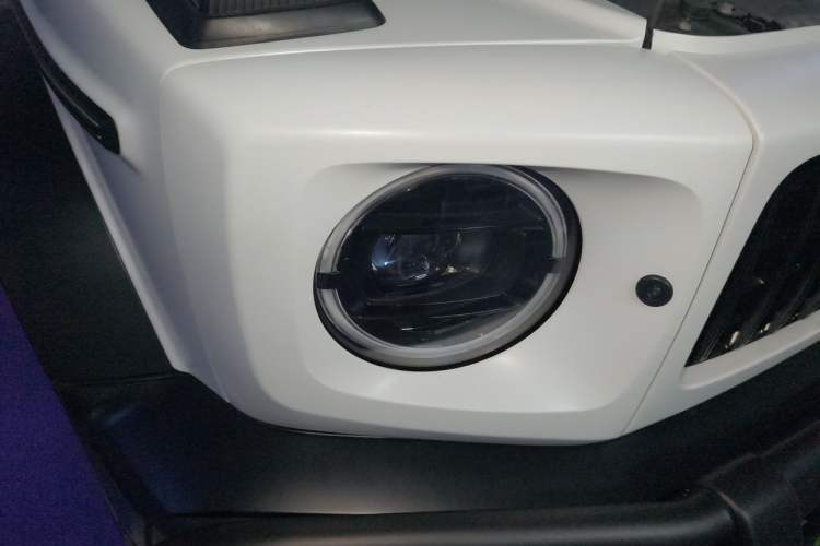 Used Mercedes-Benz G-Class 2022 G 500 Right Front Headlight