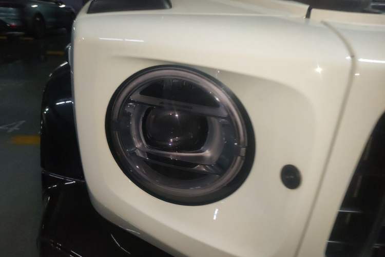 Used Mercedes-Benz G-Class 2022 G 500 Right Front Headlight