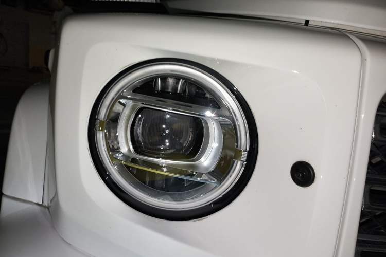 Used Mercedes-Benz G-Class 2022 G 500 Right Front Headlight