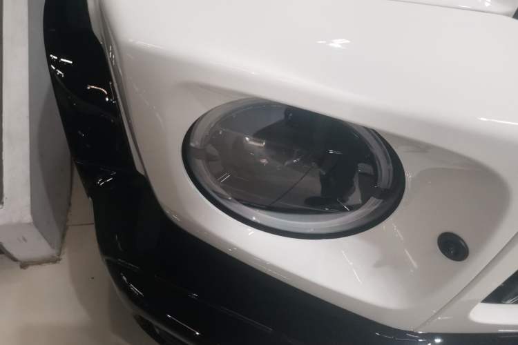 Used Mercedes-Benz G-Class 2022 G 500 Right Front Headlight