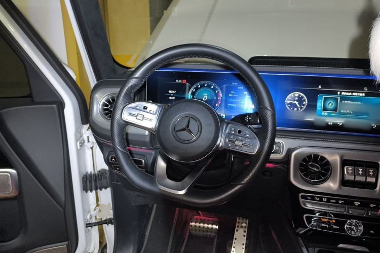 Used Mercedes-Benz G-Class 2022 G 500 Steering Wheel