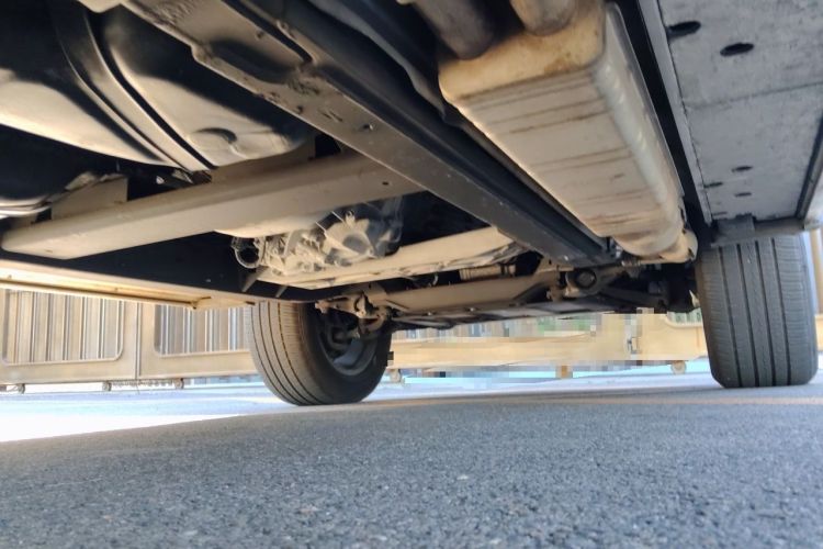 Used Mercedes-Benz G-Class  Chassis Rear Right