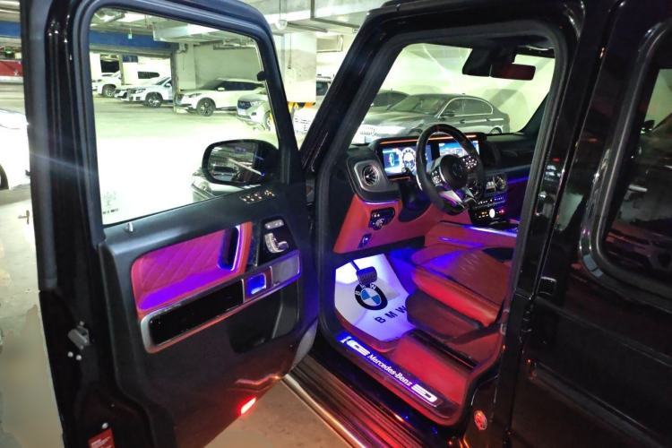 Used Mercedes-Benz G-Class  Driver Seat