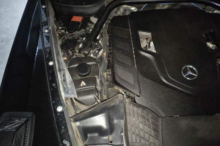 Used Mercedes-Benz G-Class  Engine Bay Right