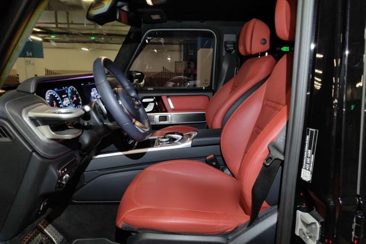 Used Mercedes-Benz G-Class 2023 G 500 Left Front Seat