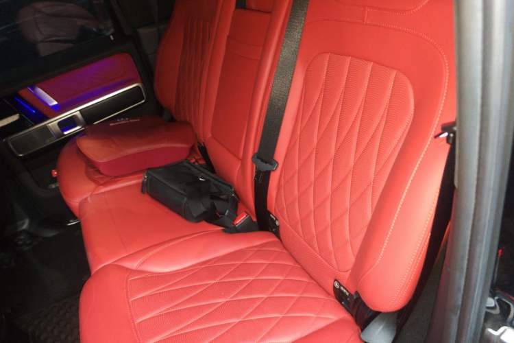 Used Mercedes-Benz G-Class 2023 G 500 Left Rear Seat