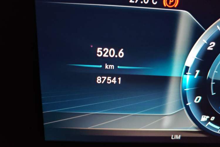 Used Mercedes-Benz G-Class  Odometer Close Up