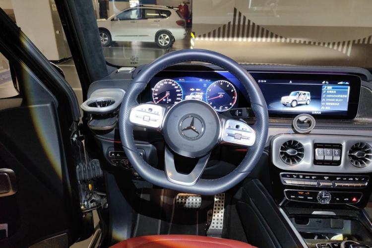 Used Mercedes-Benz G-Class 2023 G 500 Steering Wheel